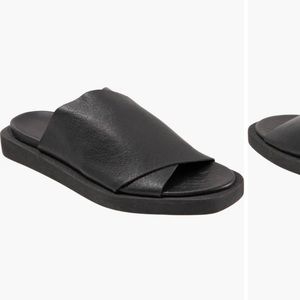 Bueno leather slide sandal
